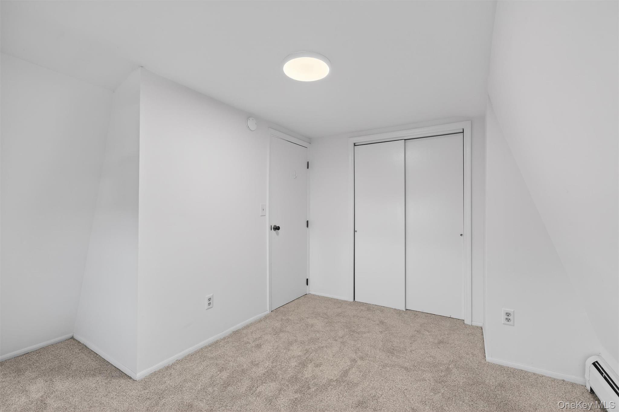 12 Scotchtown Avenue – For Sale photo 5