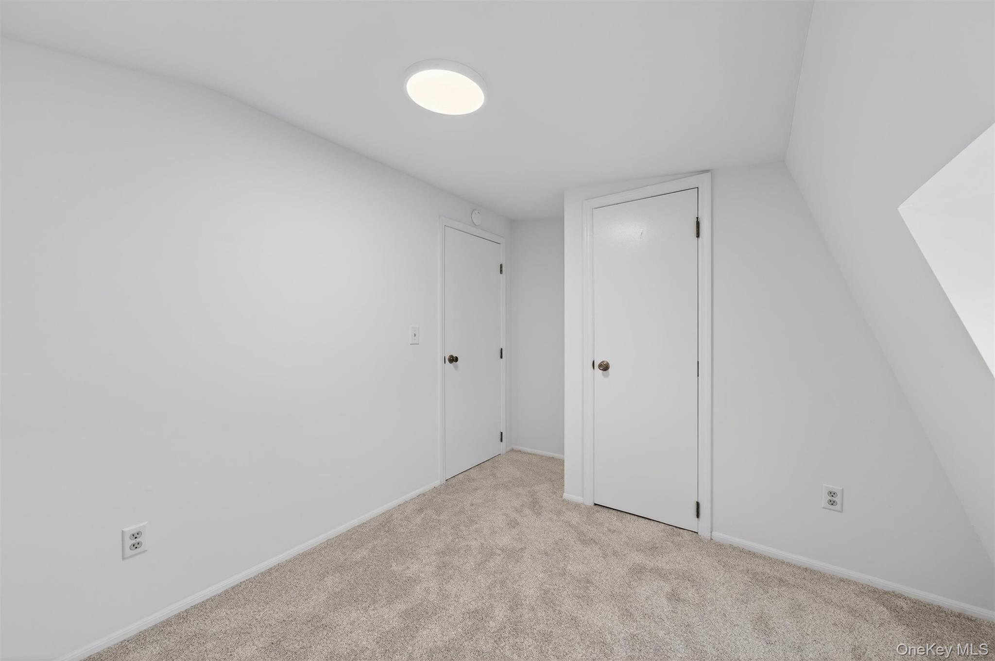 12 Scotchtown Avenue – For Sale photo 17
