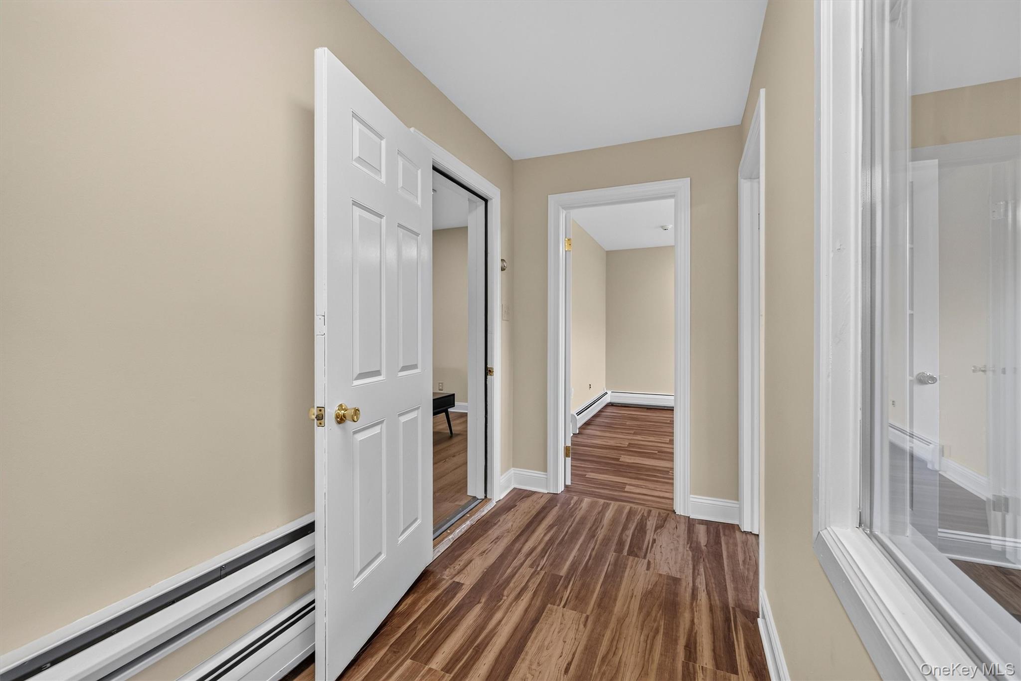 12 Scotchtown Avenue – For Sale photo 38