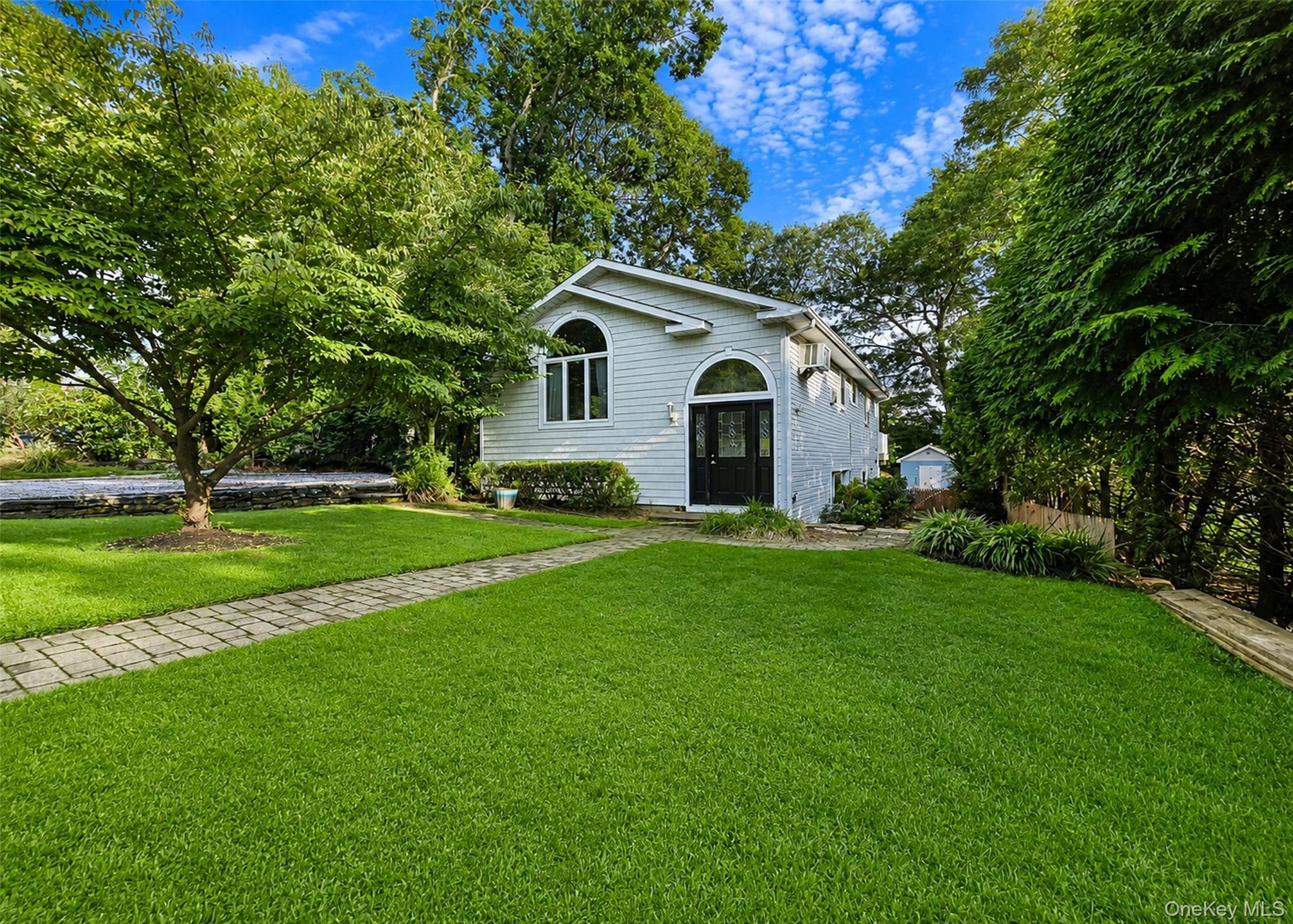 94 Newton Boulevard – For Sale