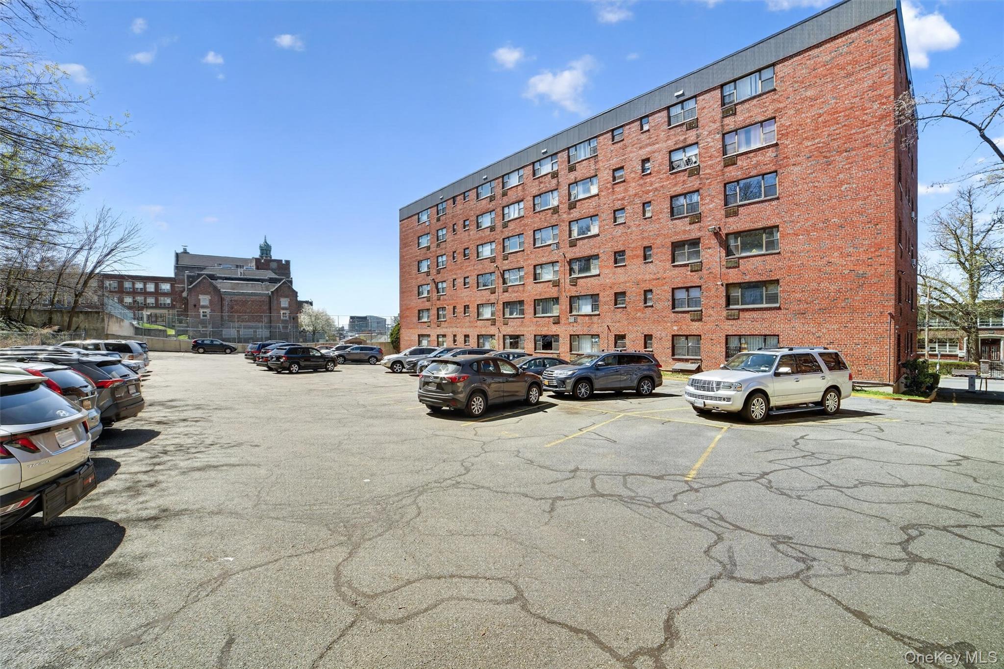 222 N Broadway, Unit 3D photo 18