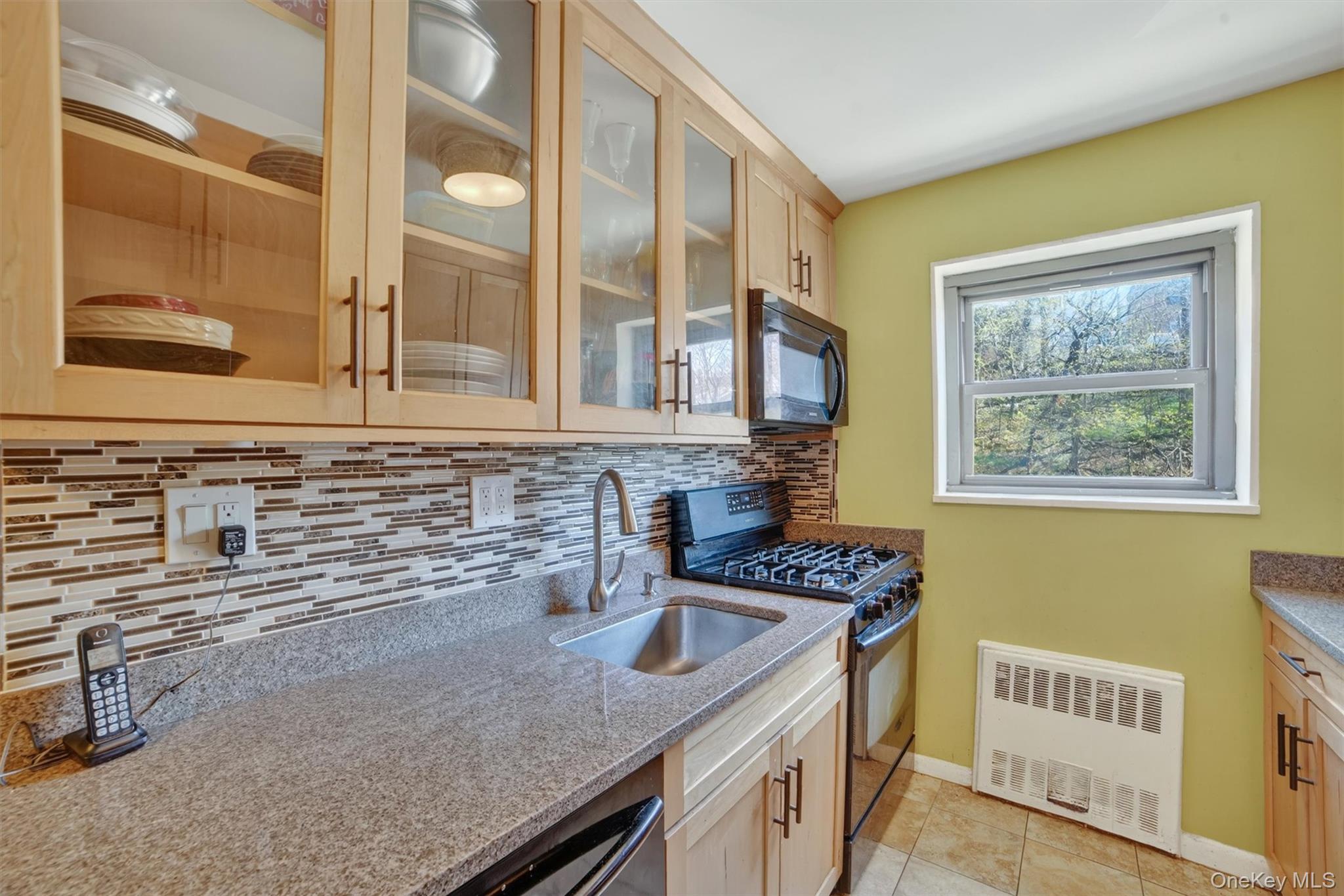 222 N Broadway, Unit 3D photo 6