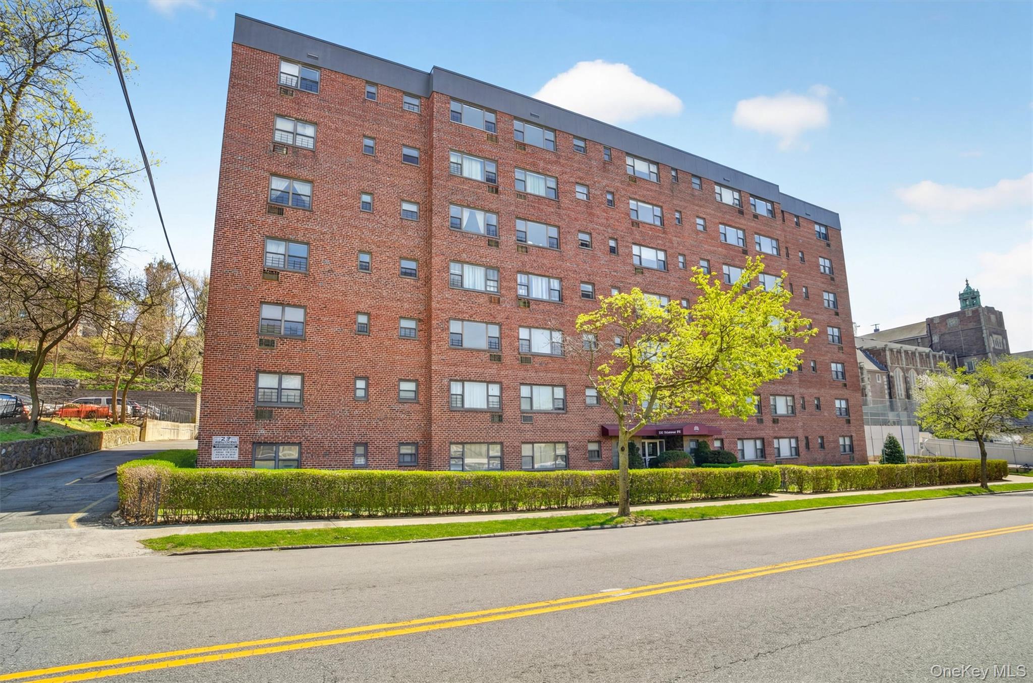 222 N Broadway, Unit 3D photo 20