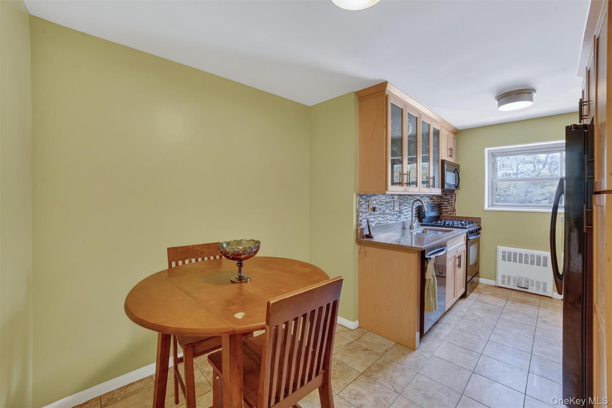 222 N Broadway, Unit 3D photo 4