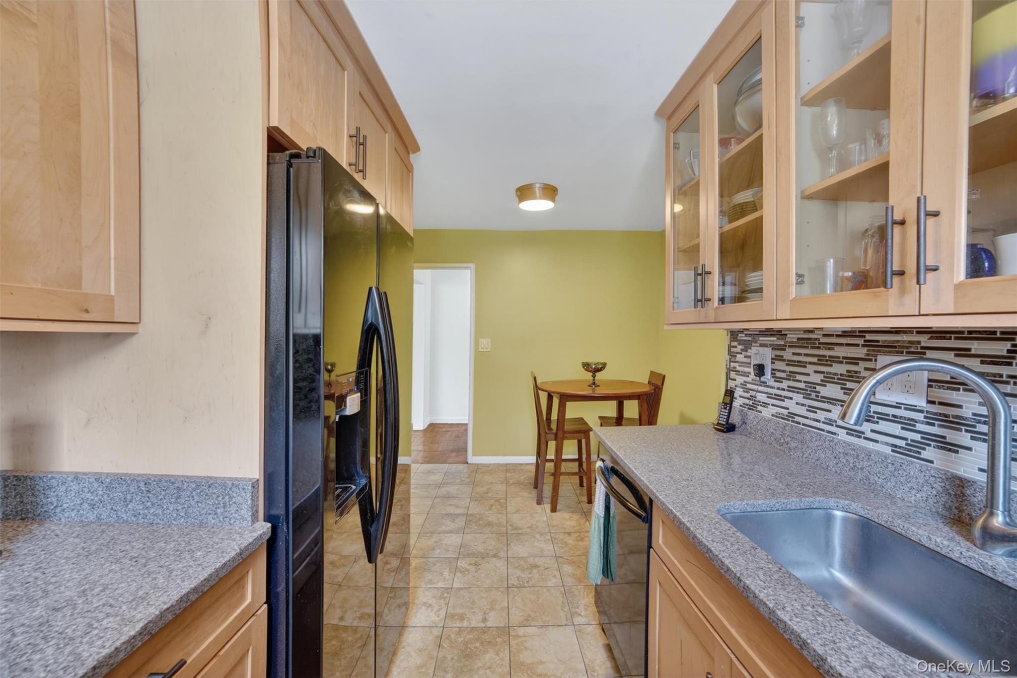 222 N Broadway, Unit 3D photo 8