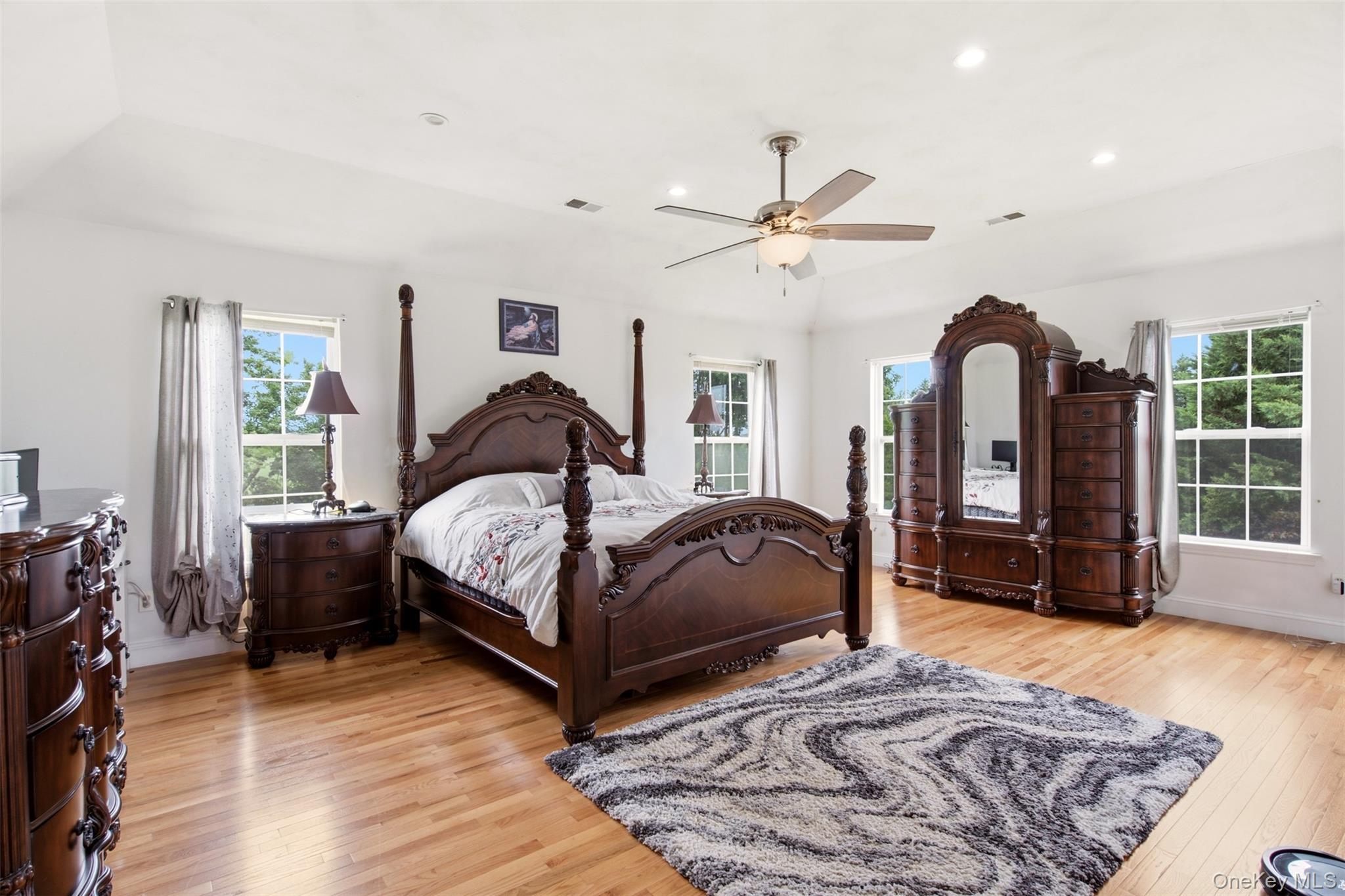 2 Sherwood Drive – For Sale photo 20