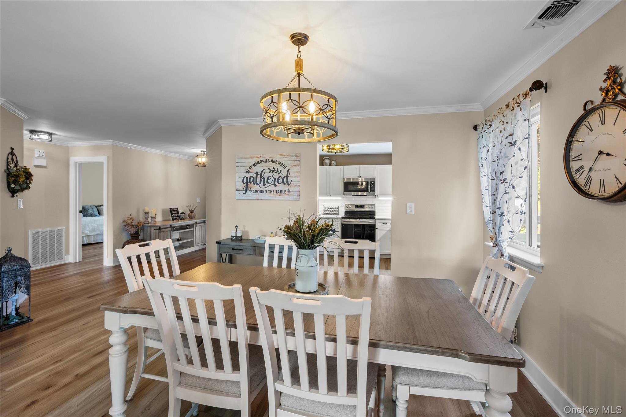 416 Lindsay Lane – For Sale photo 10
