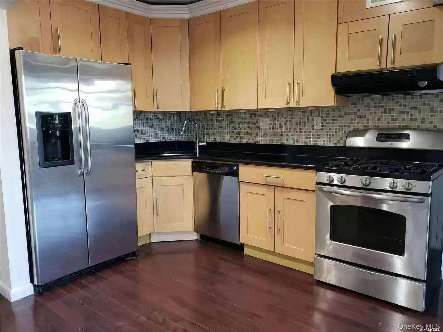 36-41 169th Street, Unit 3C photo 2