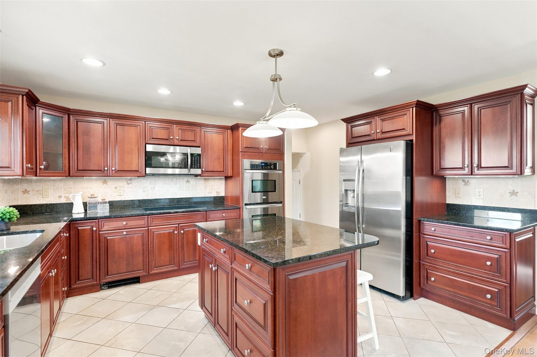 575 Lucas Avenue Extension – For Sale photo 16