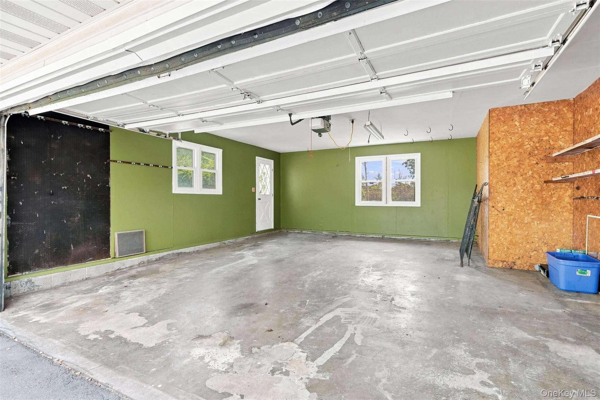 575 Lucas Avenue Extension – For Sale photo 36
