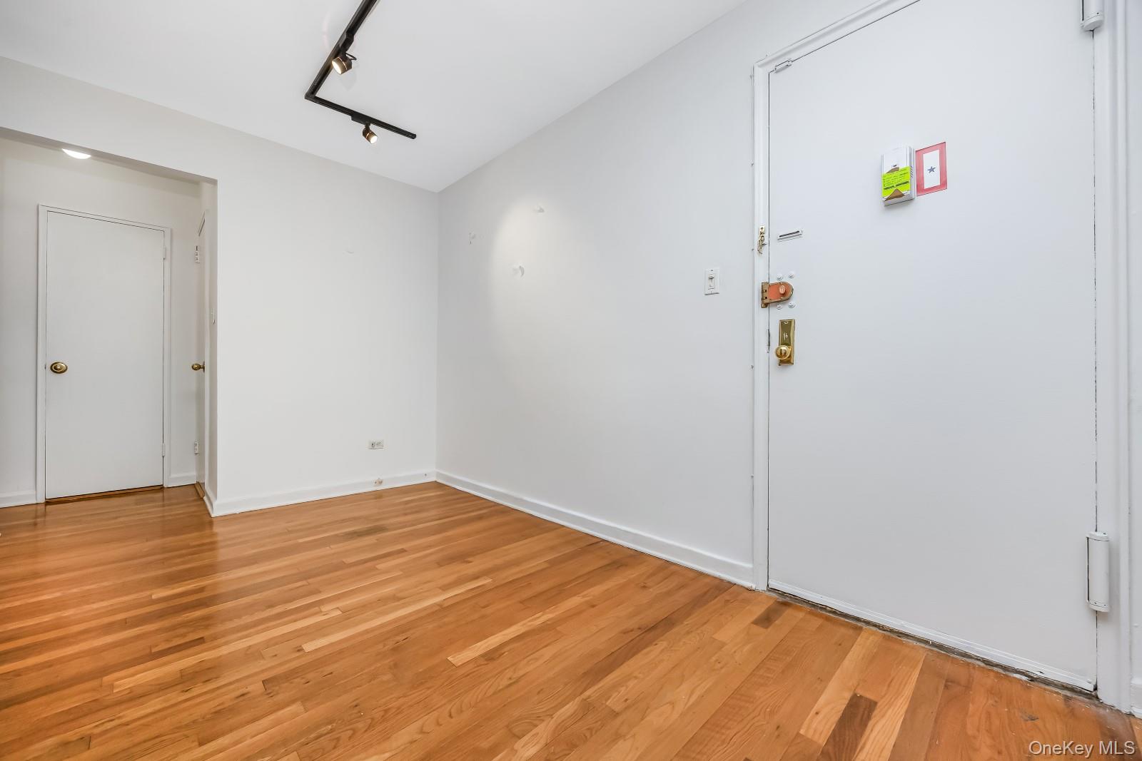 90-11 35th Avenue, Unit 6F photo 7