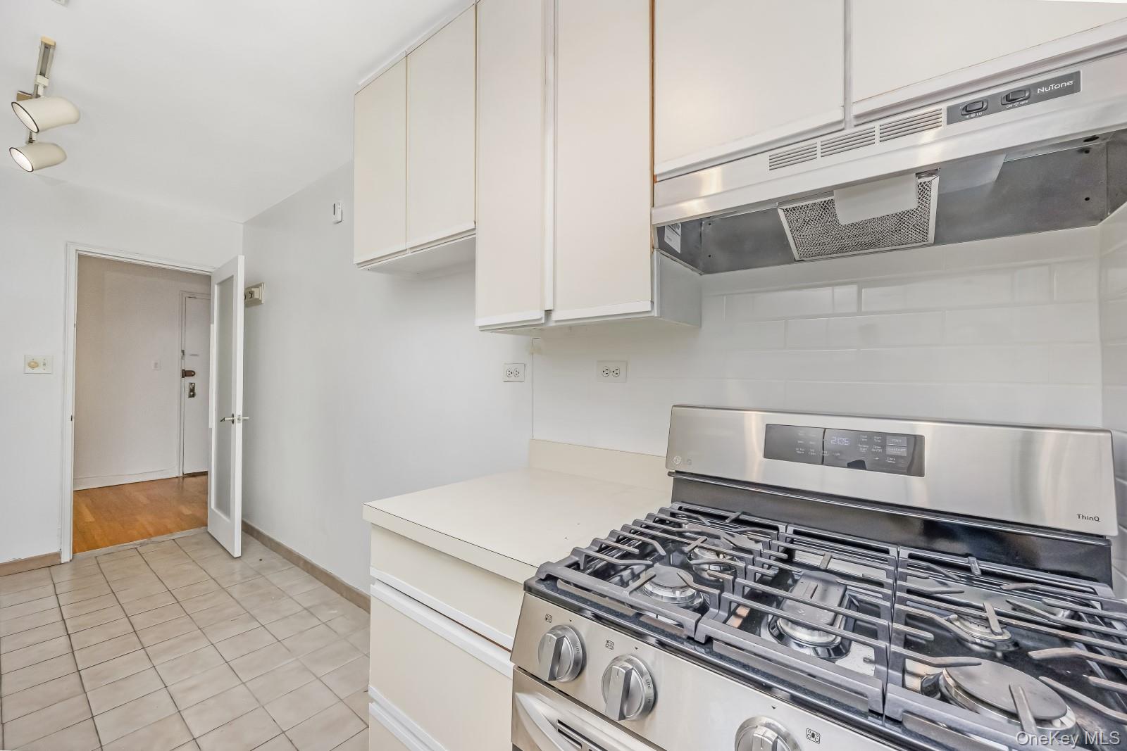 90-11 35th Avenue, Unit 6F photo 11