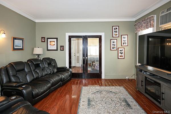 7333 71st Place – For Sale photo 5
