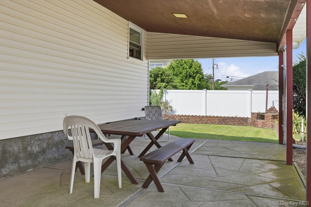 173 12th Street – For Sale photo 25