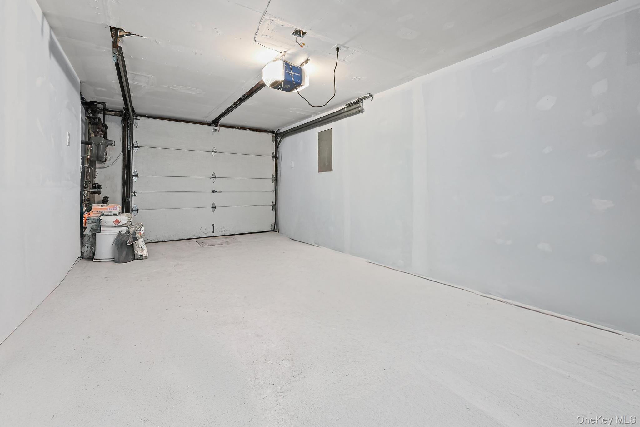 238-11 148th Drive – For Sale photo 18
