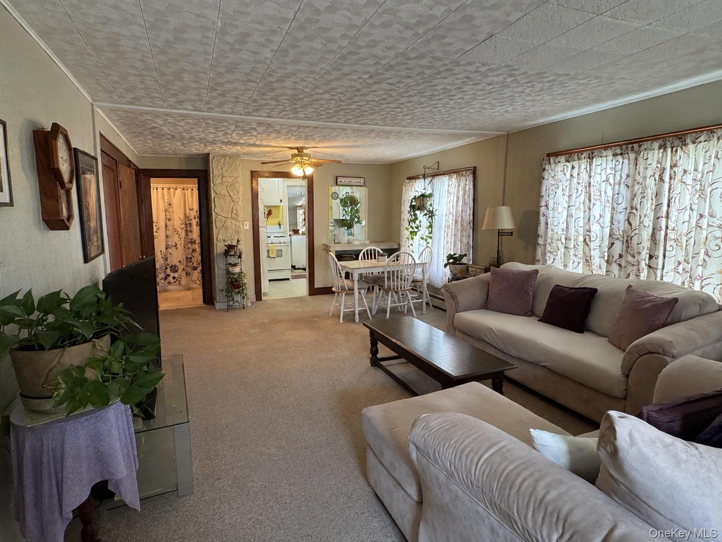 16 Esopus Avenue – For Sale photo 6