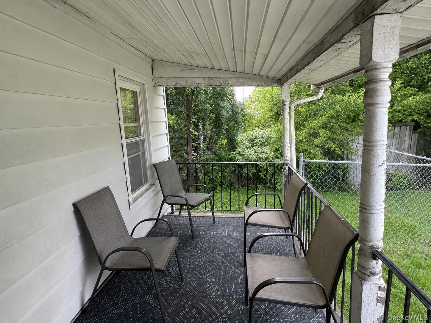 16 Esopus Avenue – For Sale photo 14