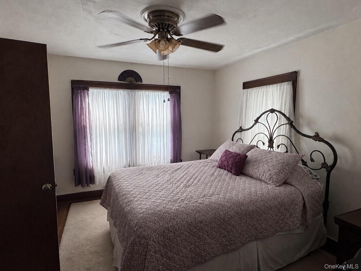 16 Esopus Avenue – For Sale photo 10
