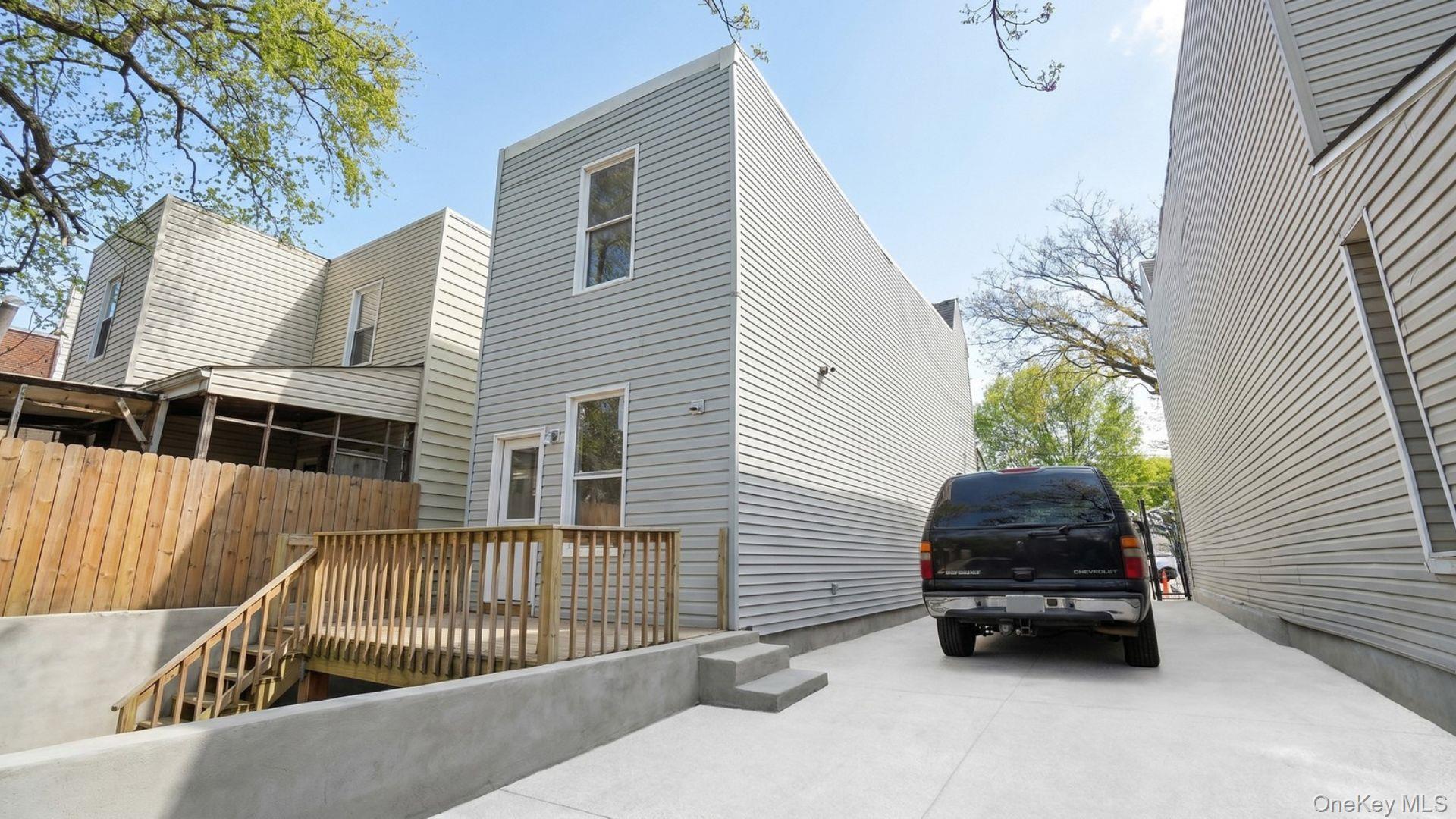 416 E 182nd Street – For Sale photo 3