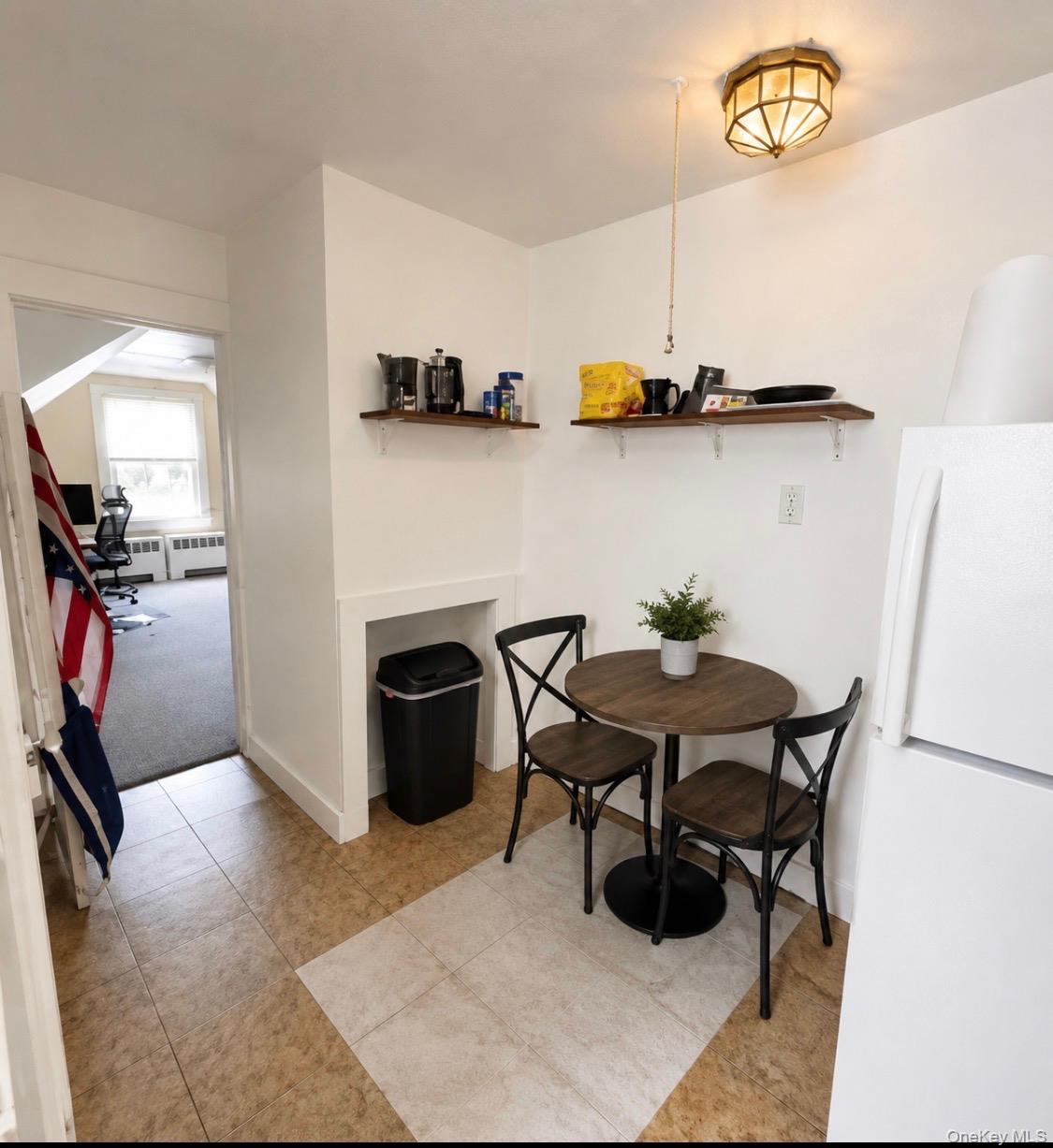 7 Sweezy Avenue, Unit 2 photo 9