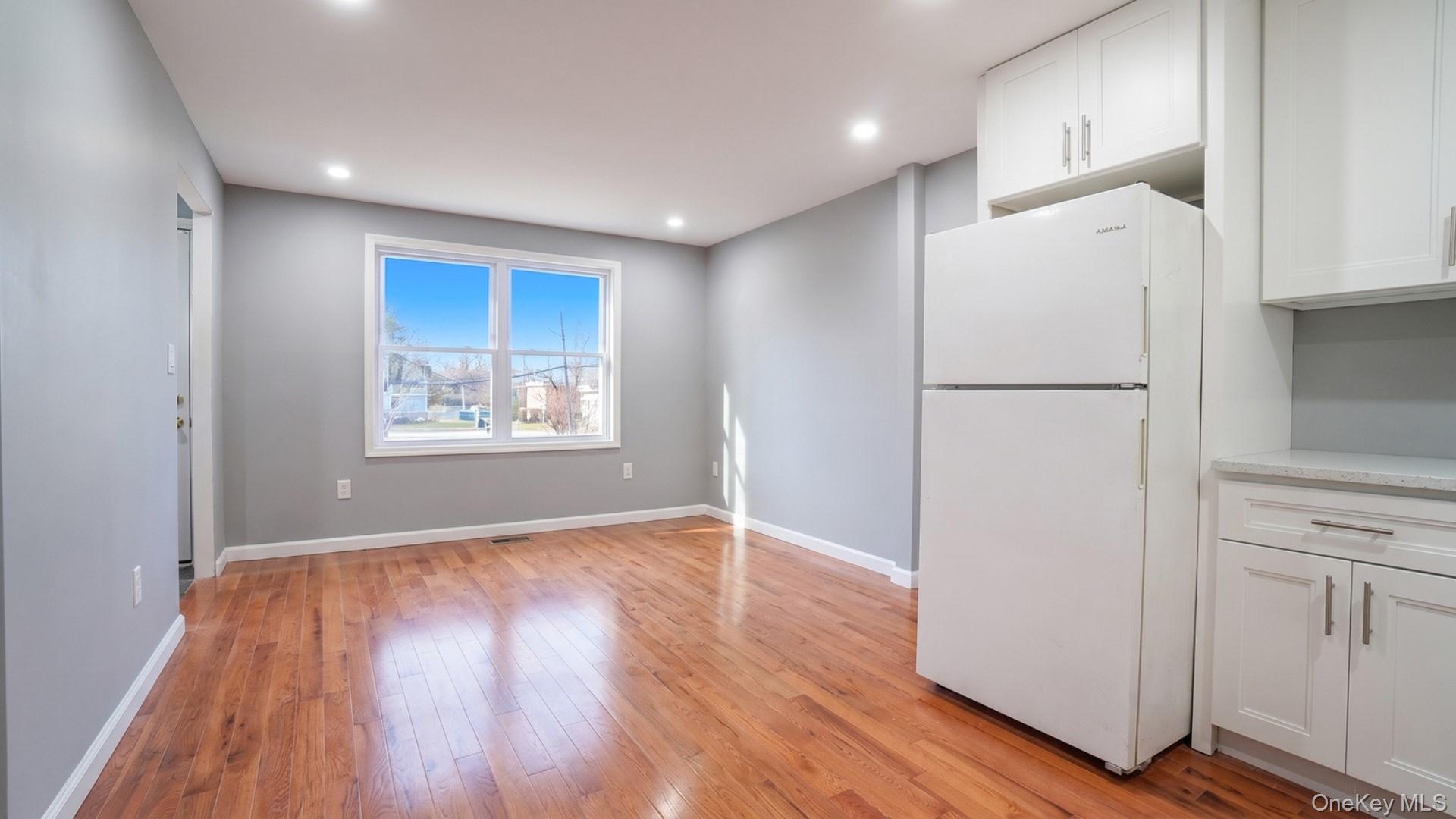 1440 E 91st Street, Unit 2 photo 8