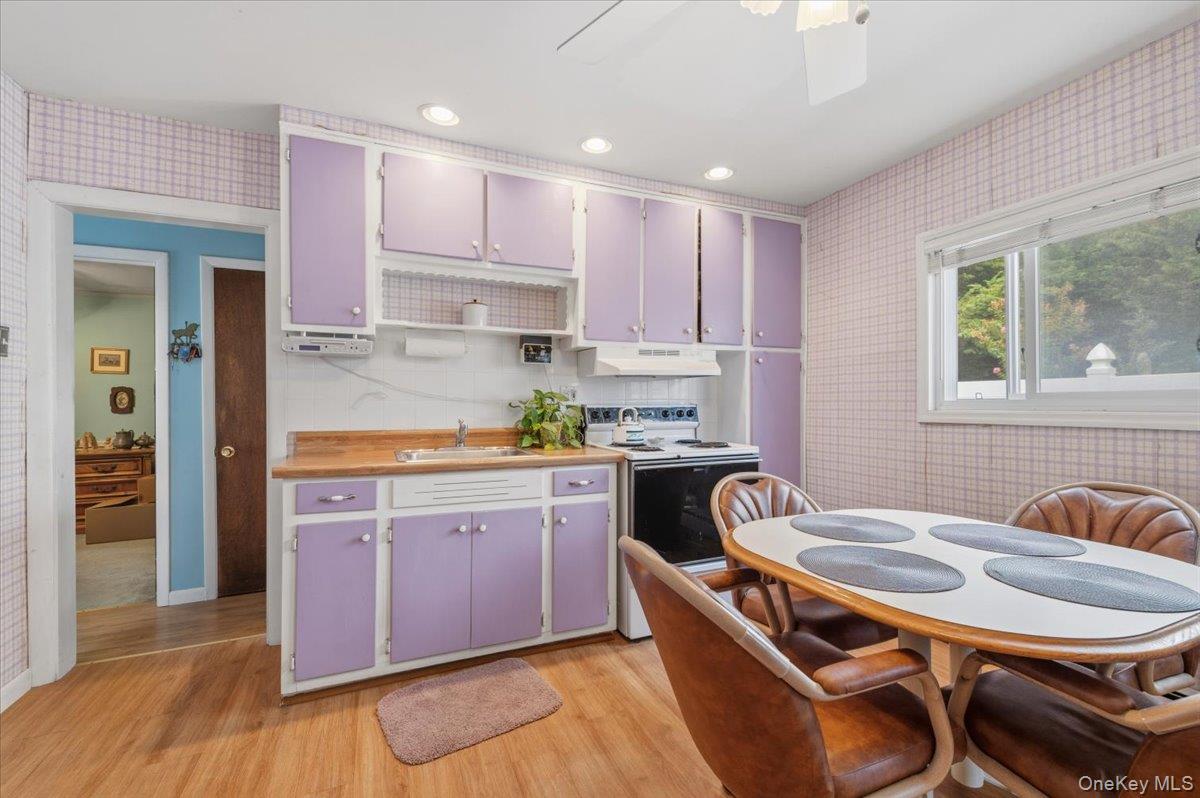 1915 Carroll Avenue – For Sale photo 11