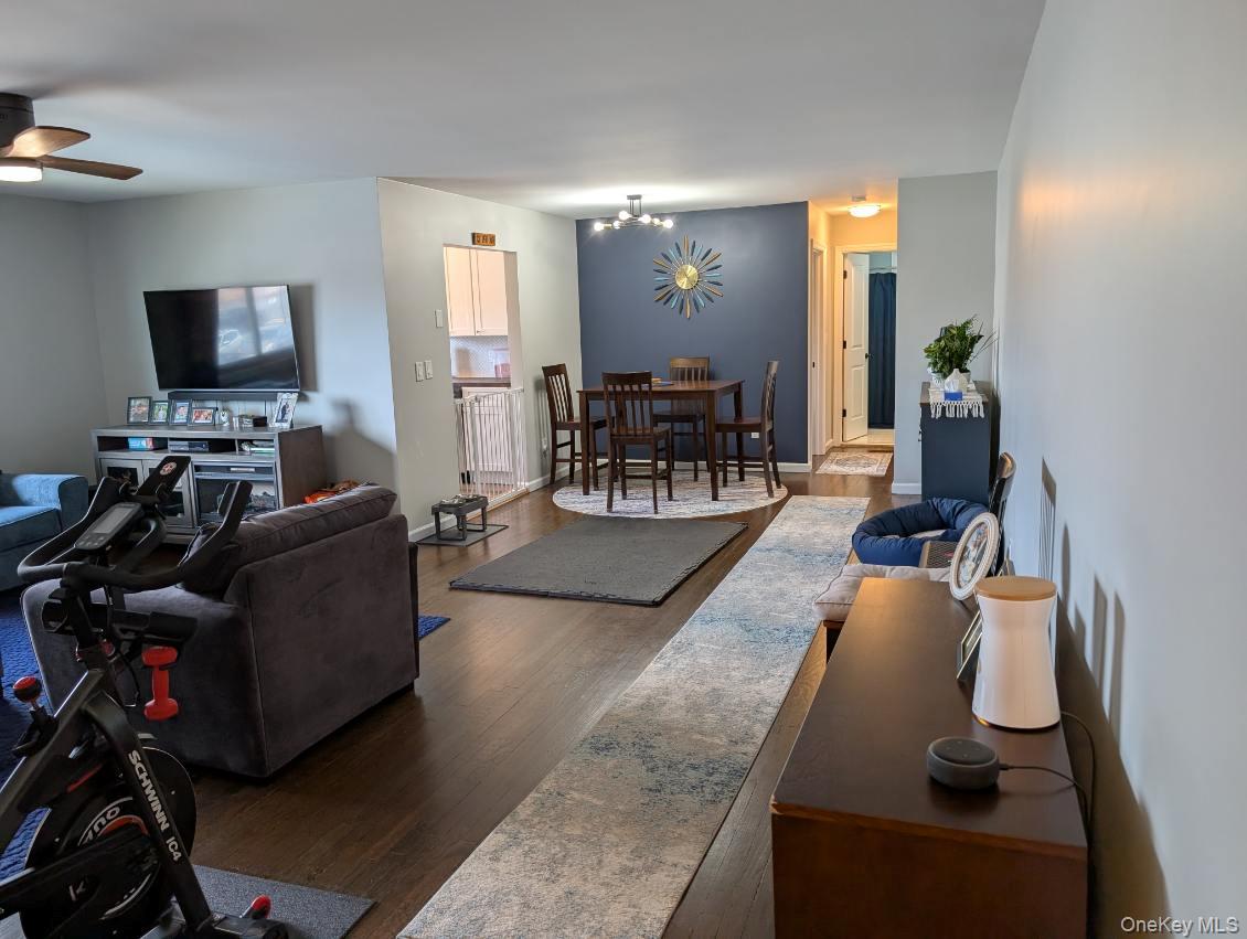 2435 Union Boulevard, Unit 7B photo 4