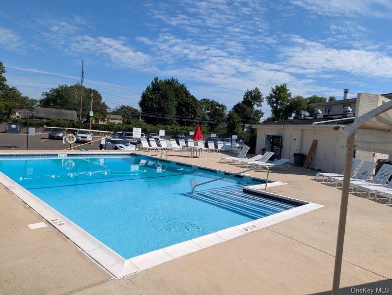 2435 Union Boulevard, Unit 7B photo 16