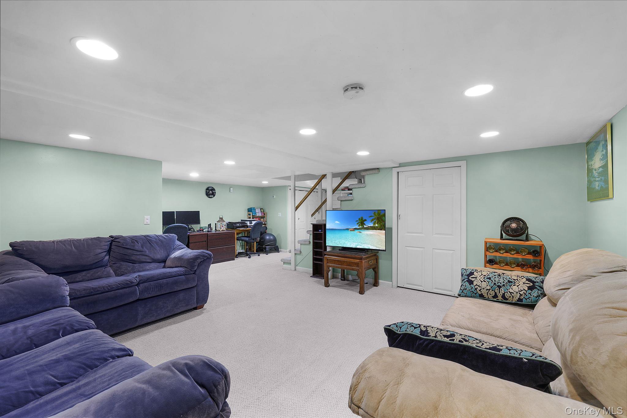 2 Foxey Lane – For Sale photo 22