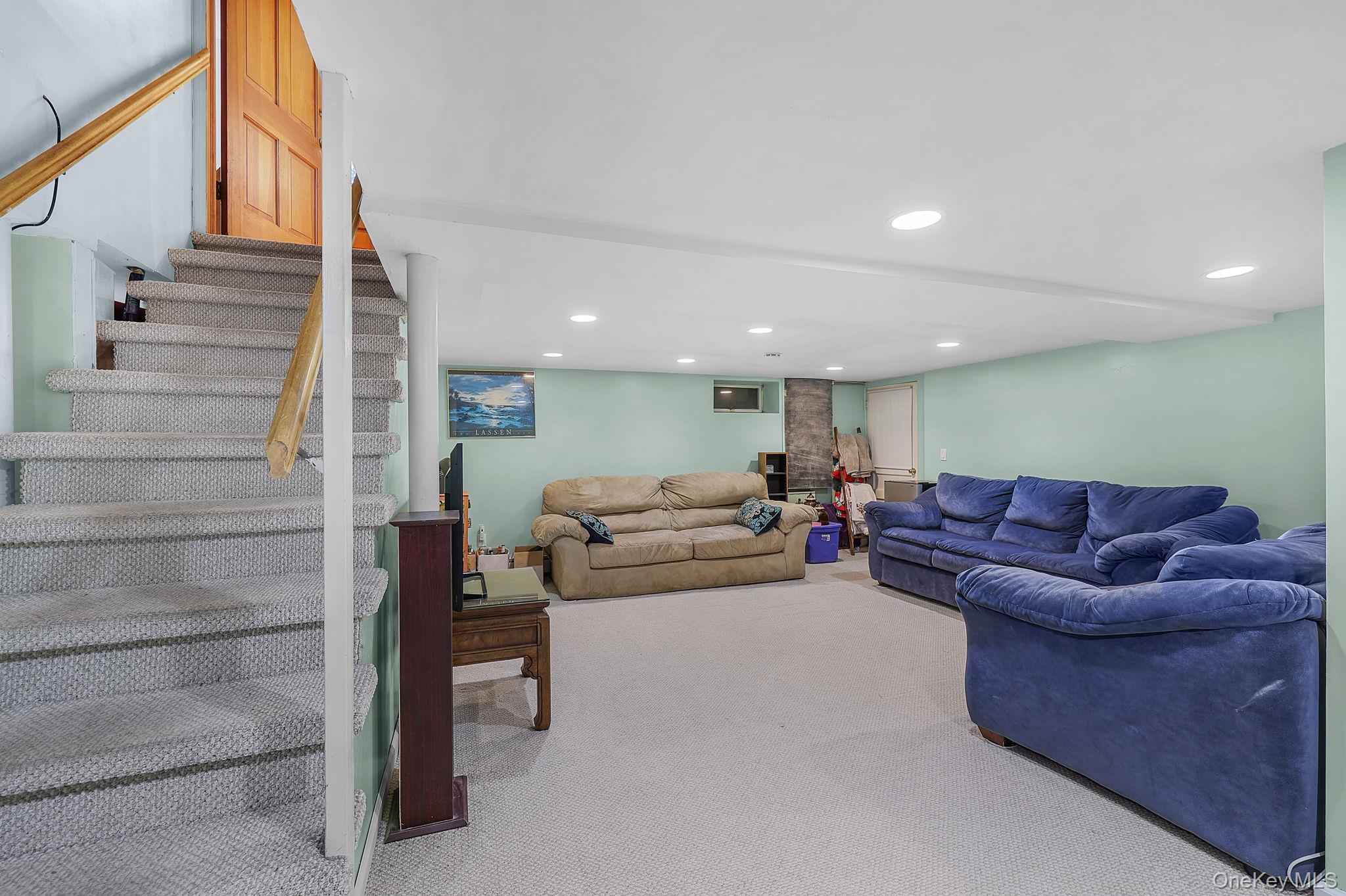 2 Foxey Lane – For Sale photo 23