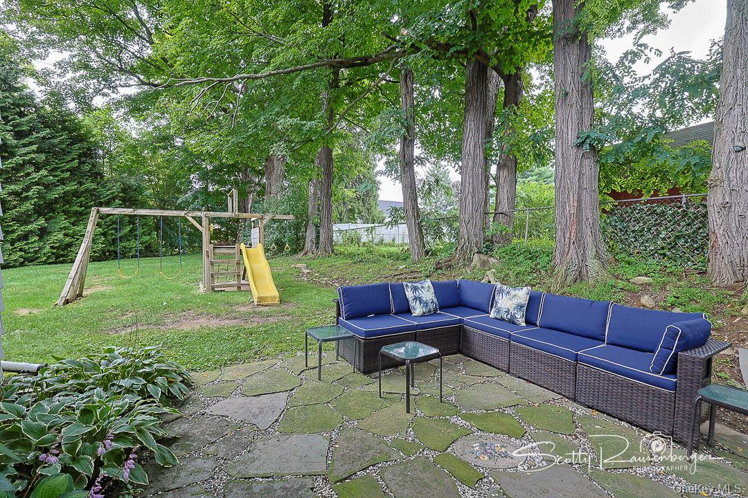 2 Foxey Lane – For Sale photo 33