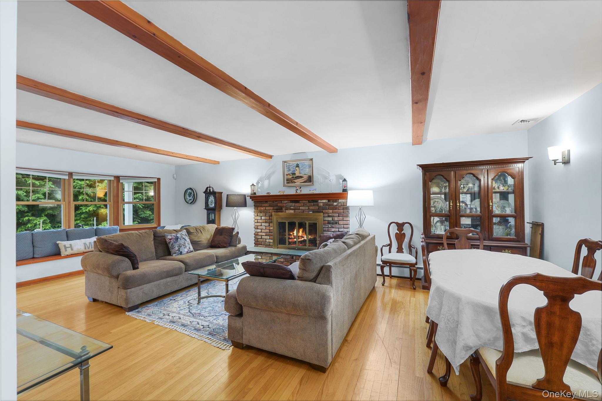 2 Foxey Lane – For Sale photo 5