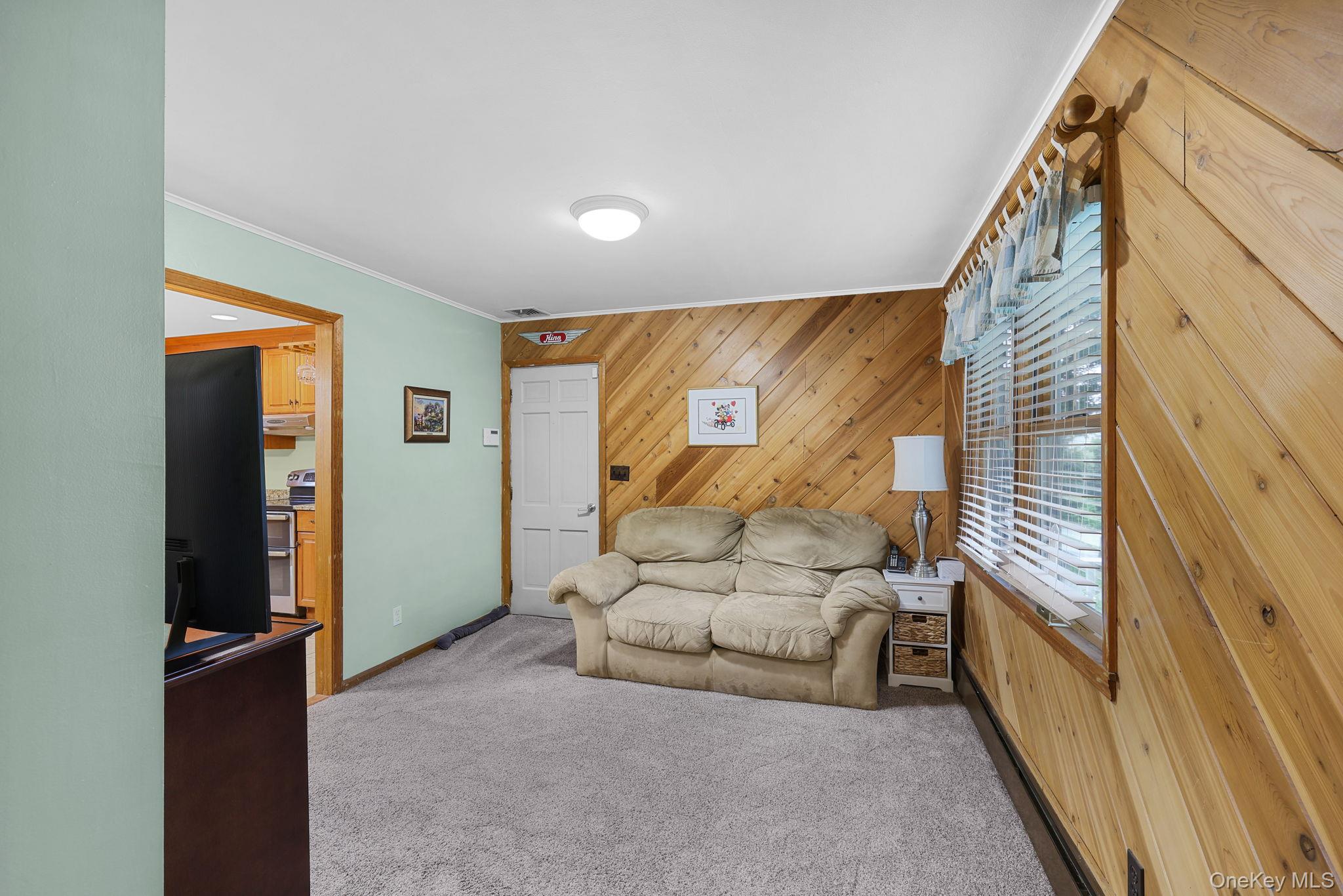 2 Foxey Lane – For Sale photo 9