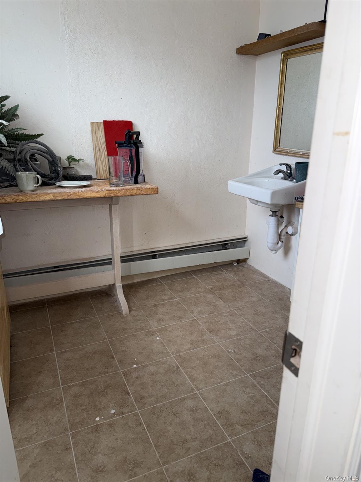20 N Hillside Avenue – For Rent photo 5