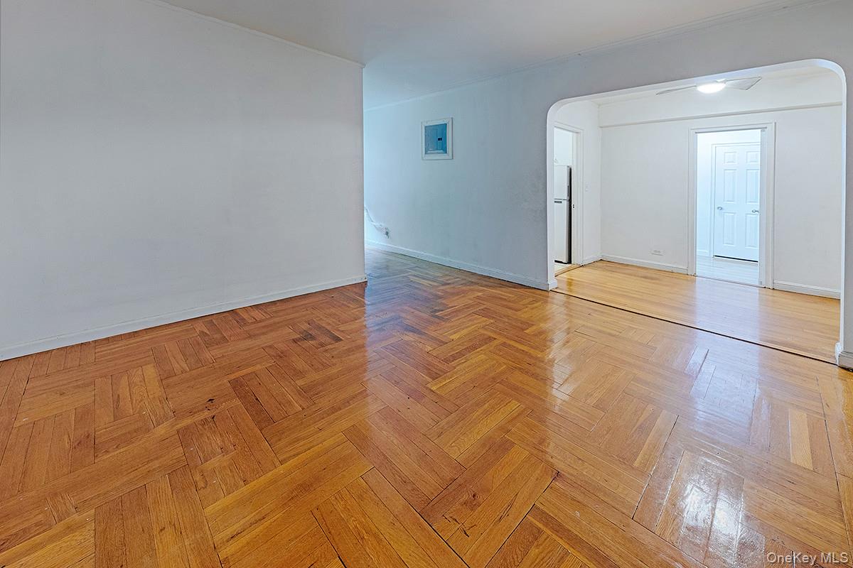 3017 Riverdale Avenue, Unit 2H photo 3