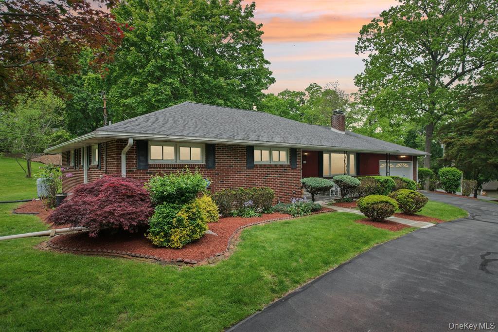 57 Edgewood Drive – For Rent photo 3