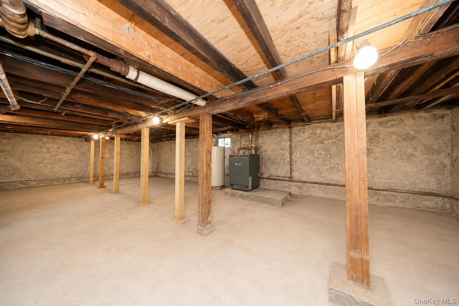 30 West End Avenue, Unit 6 photo 16