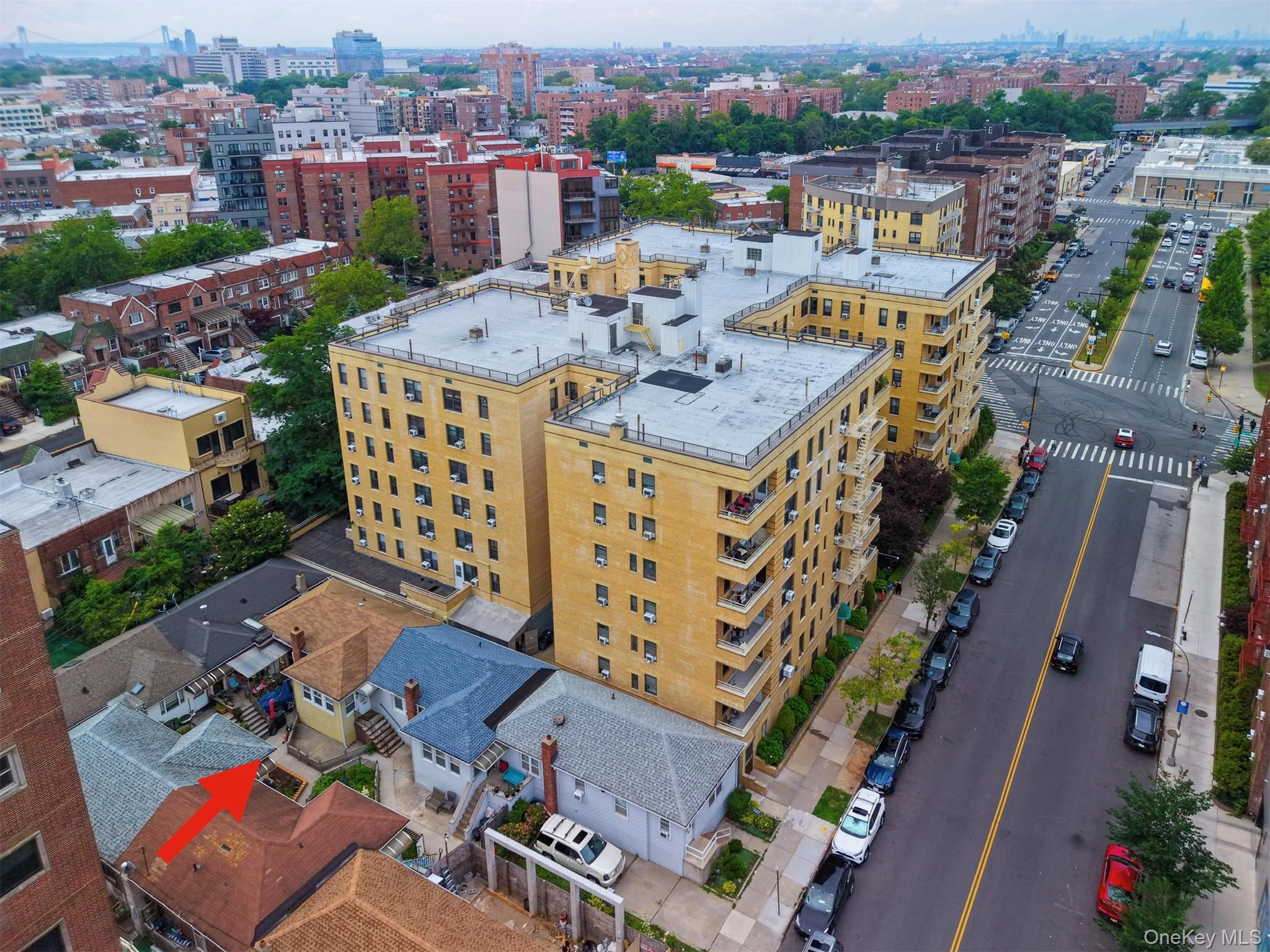 30 West End Avenue, Unit 6 photo 25