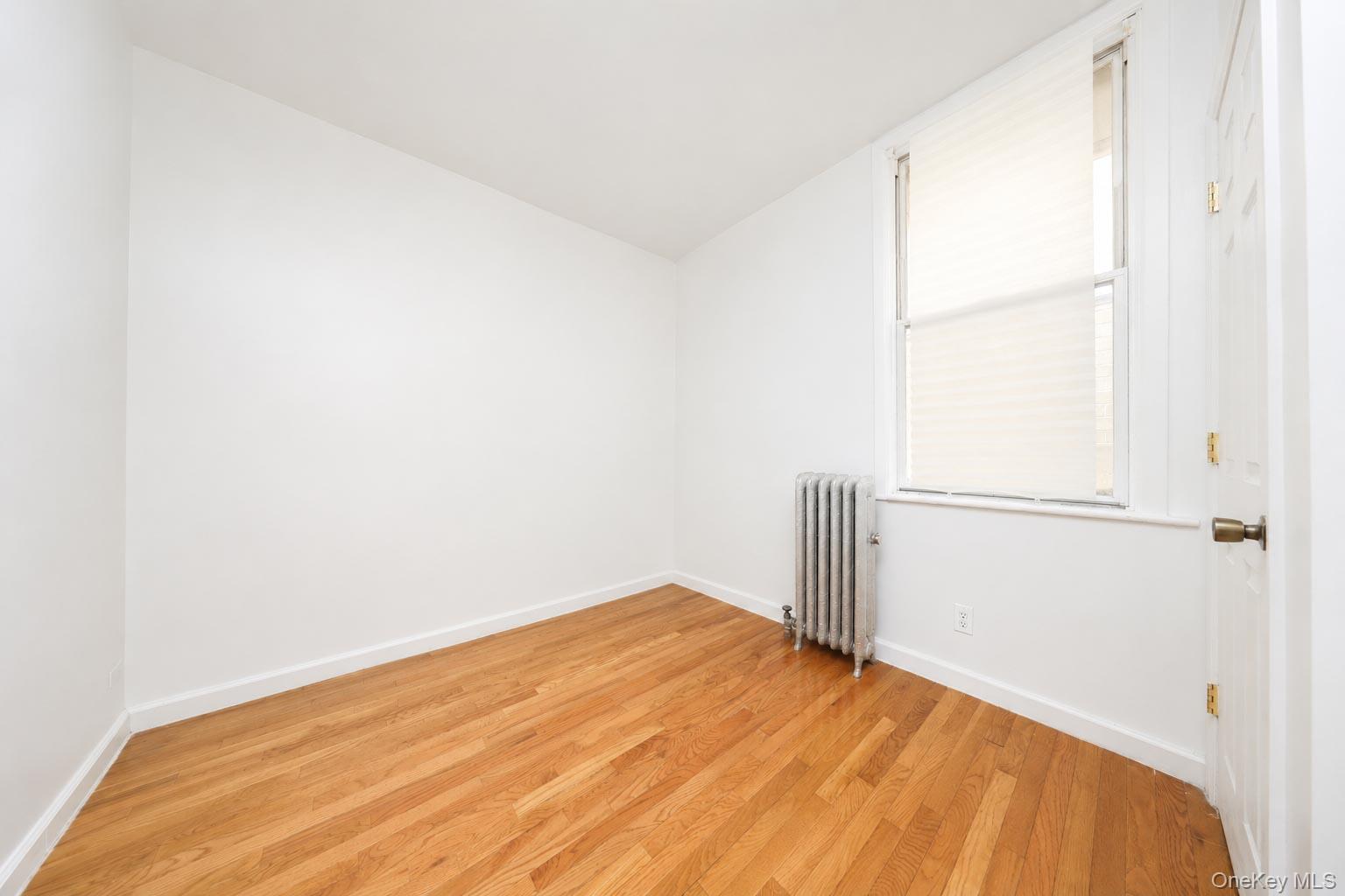 30 West End Avenue, Unit 6 photo 8