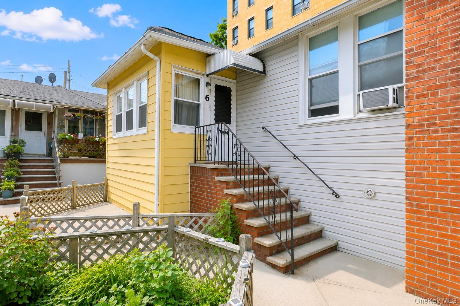 30 West End Avenue, Unit 6 photo 3