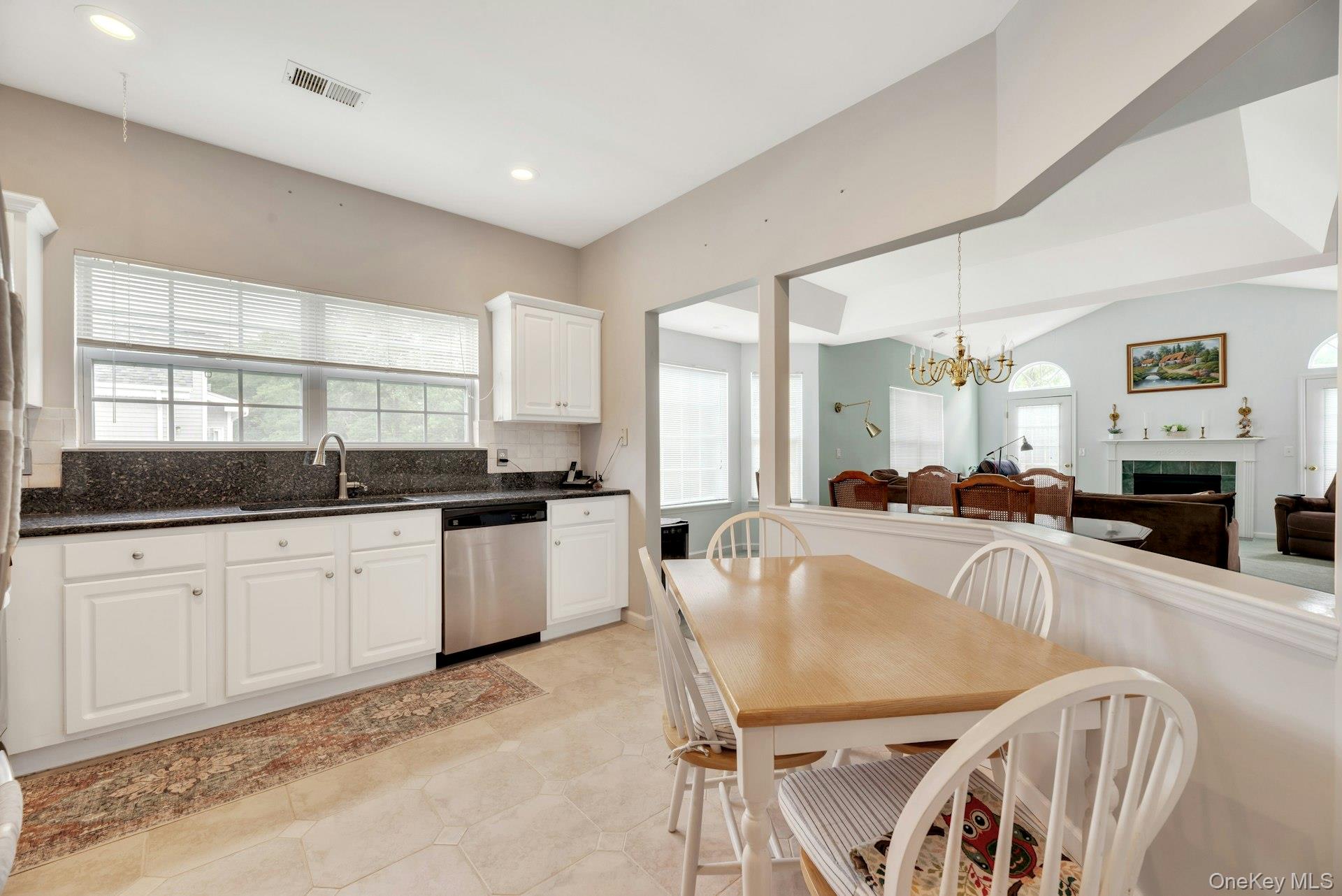 533 Highland Court – For Sale photo 7
