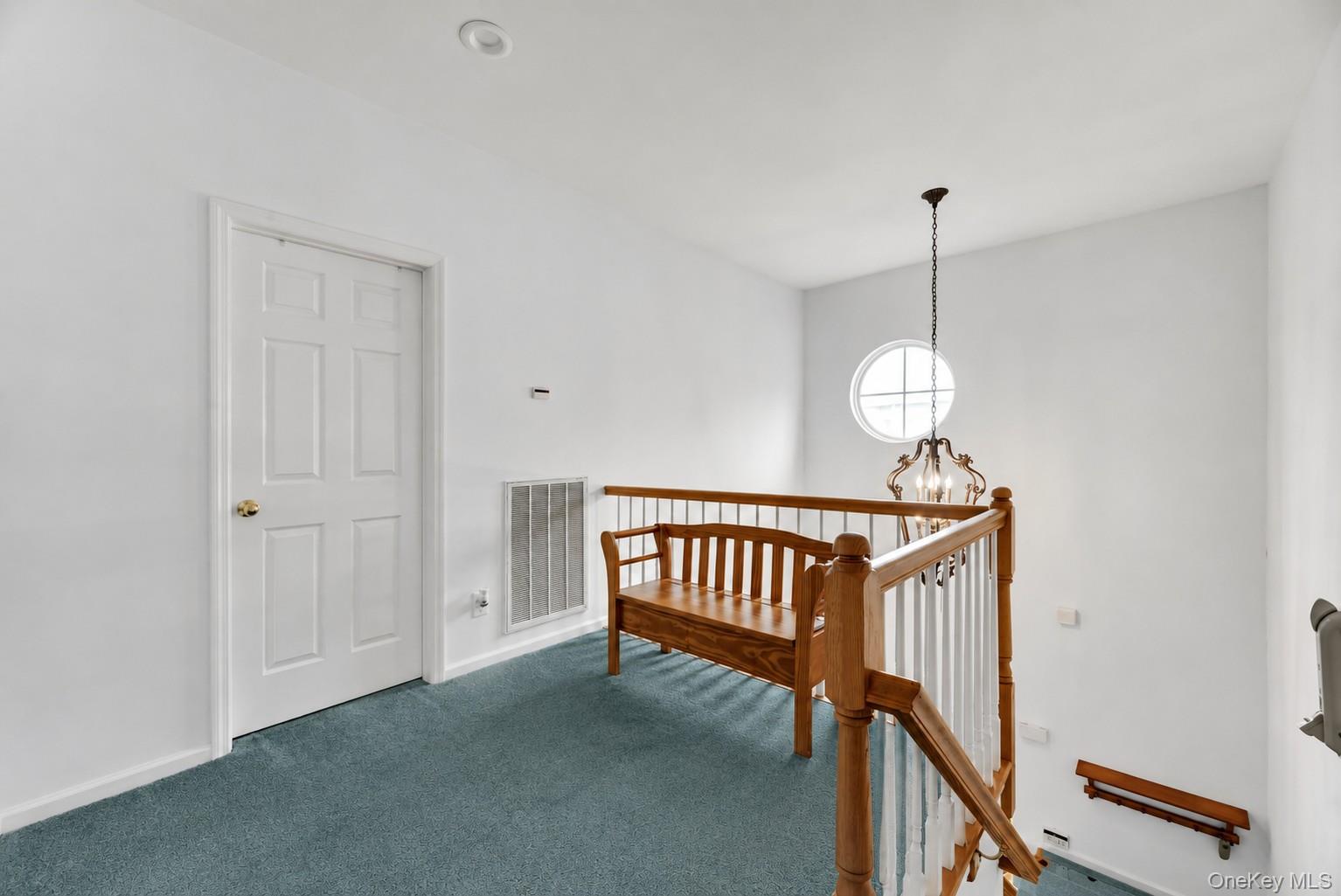 533 Highland Court – For Sale photo 5