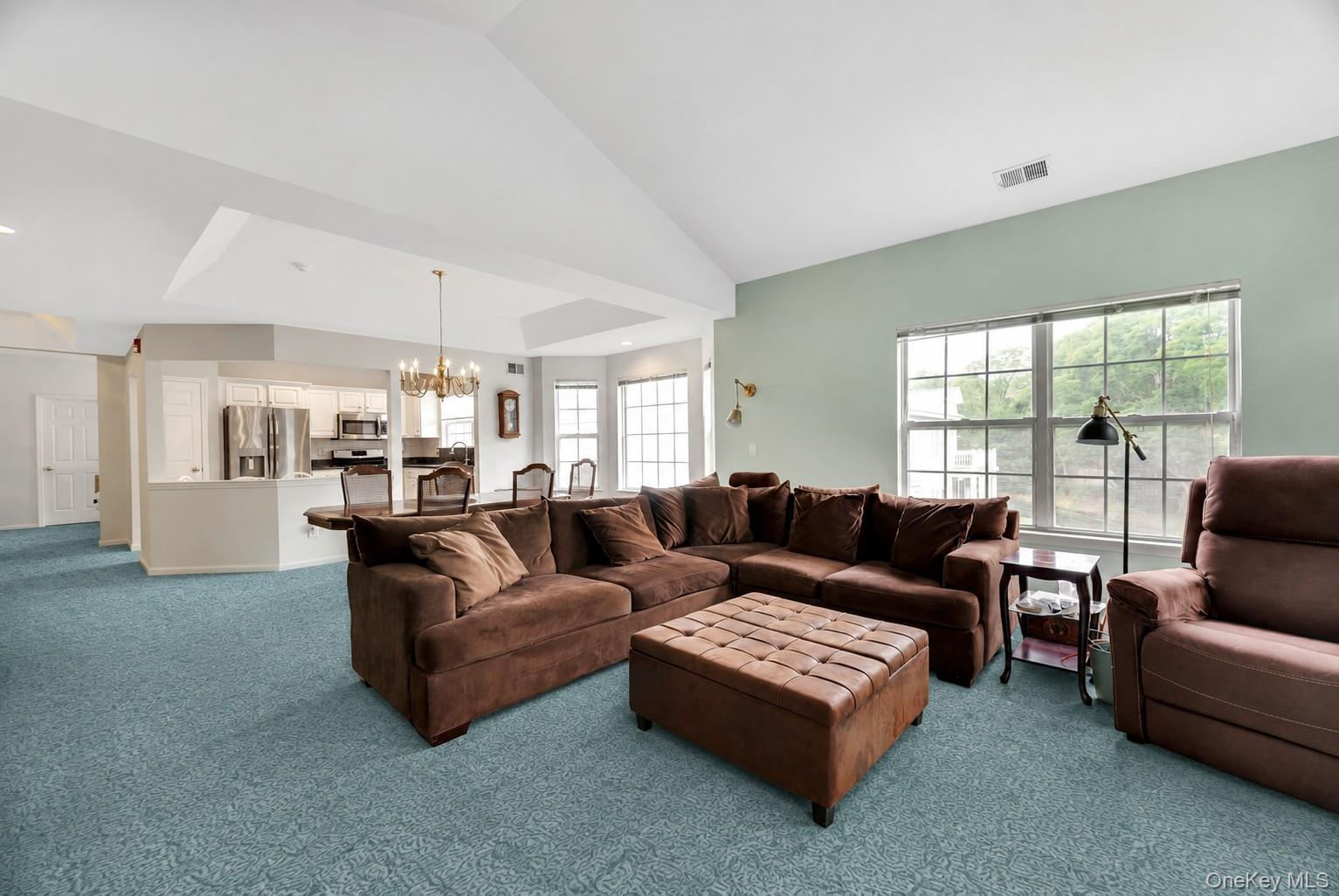 533 Highland Court – For Sale photo 9