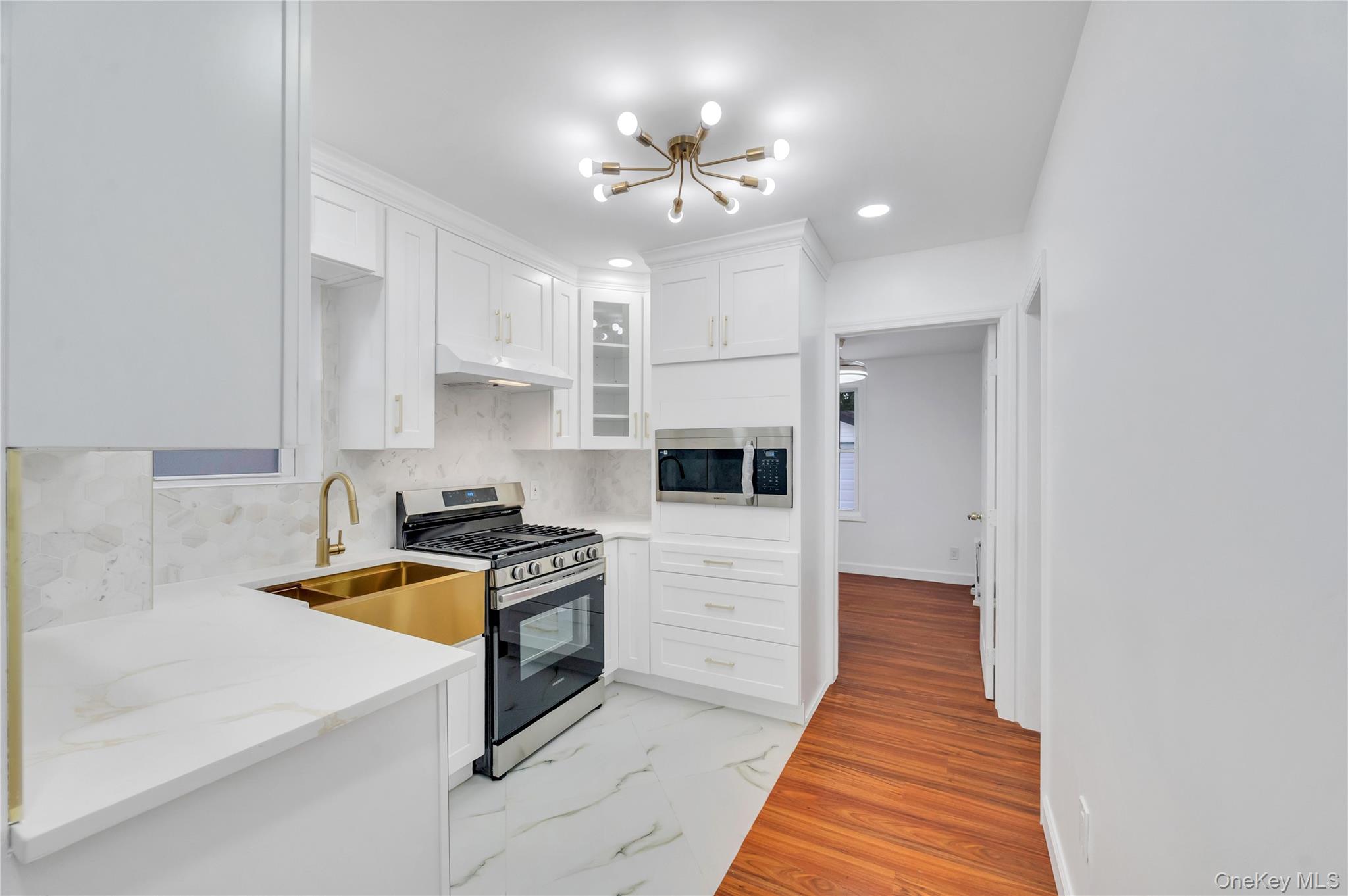 100-33 205th Street – For Sale photo 6