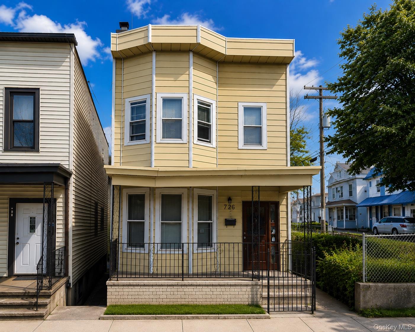 726 E 239th Street – For Sale
