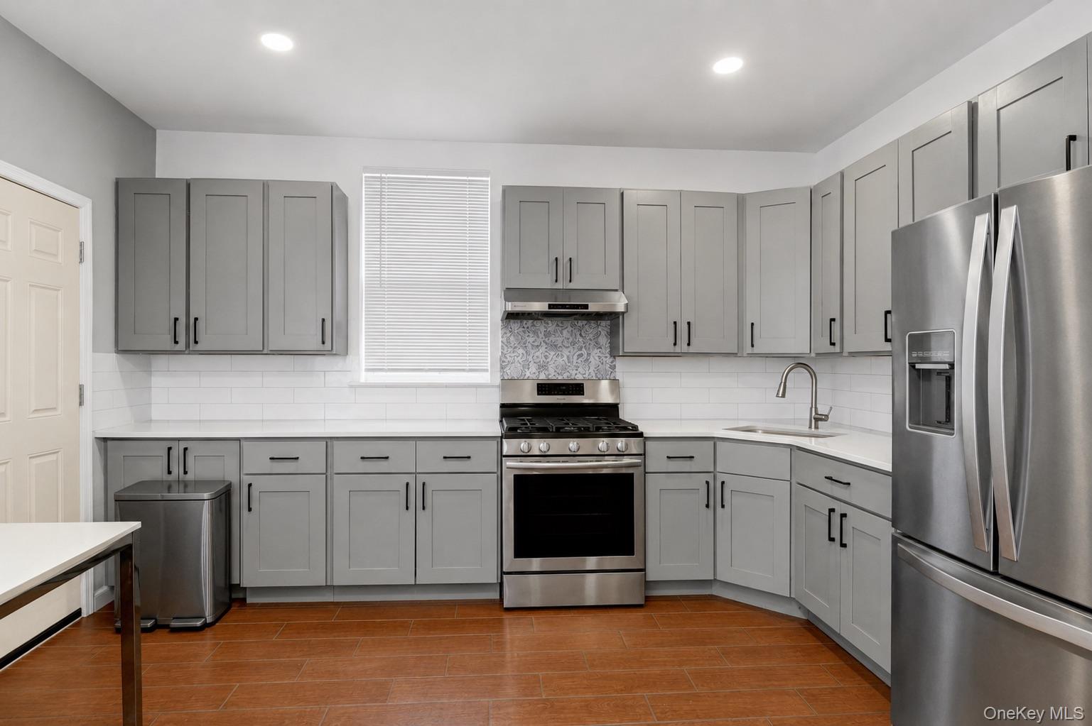 952 E 217th Street – For Sale photo 3