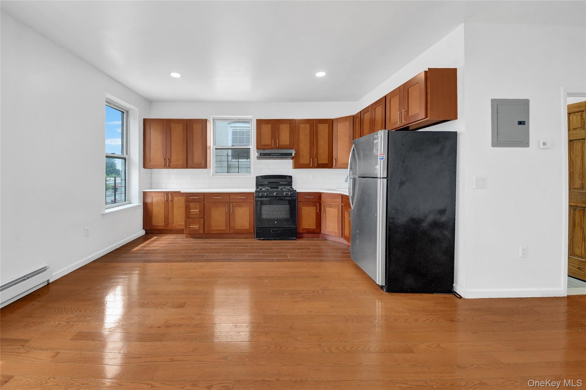 952 E 217th Street – For Sale photo 16