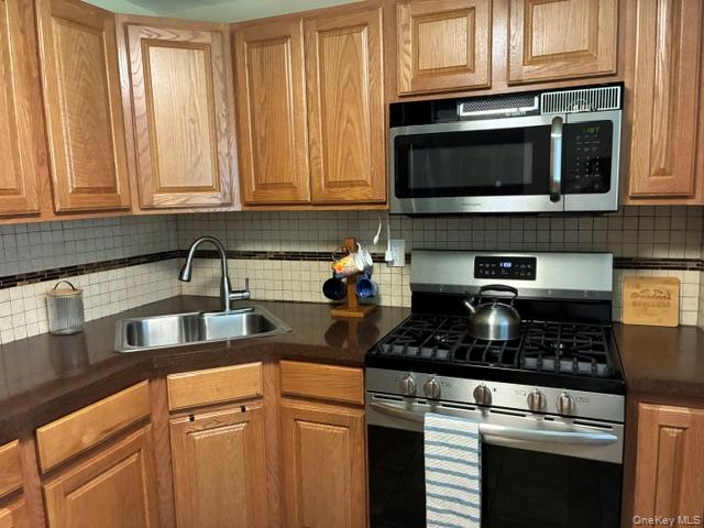 66 Pinebrook Place, Unit 66 photo 14