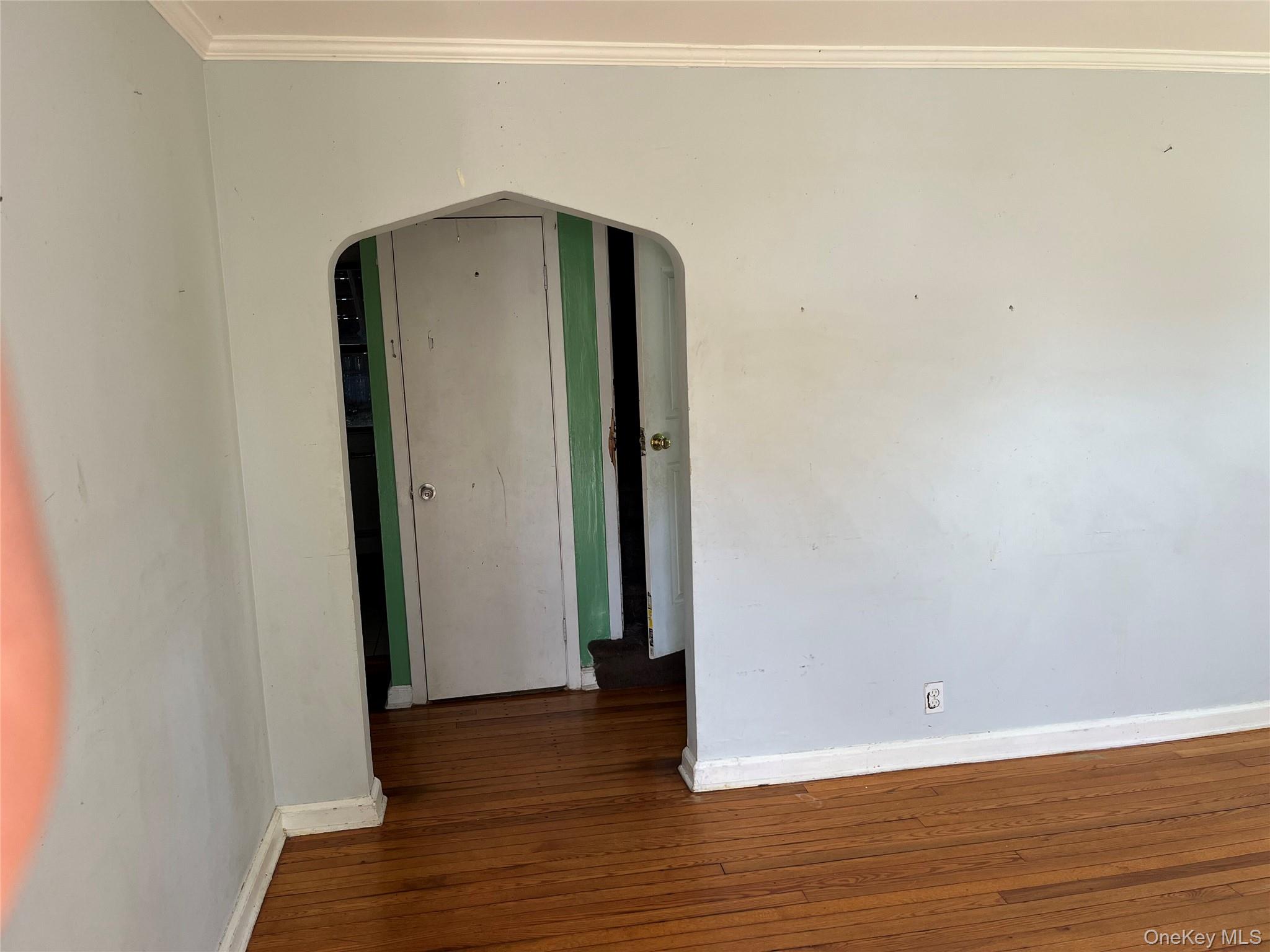 32 7th Avenue S – For Sale photo 10