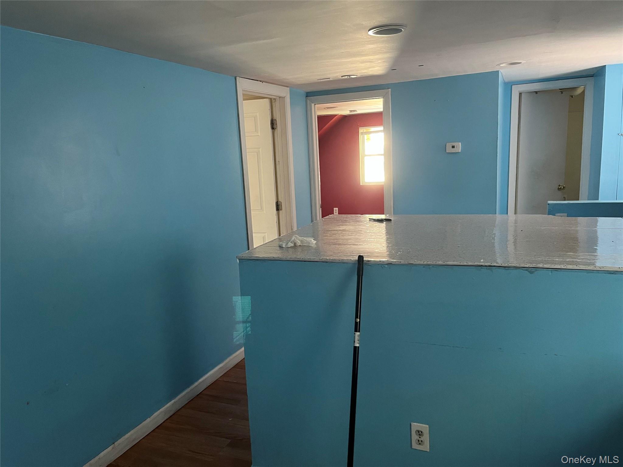 32 7th Avenue S – For Sale photo 25